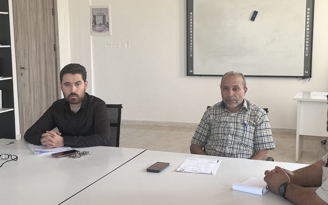 اجتماع لمجلس قيادات المعهد